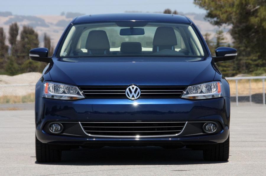  Volkswagen Jetta 2011 года  (фото 72 из 139)